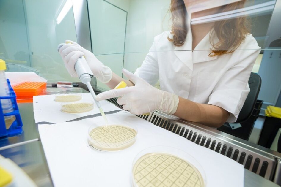 Gloved Fingertip Sampling [USP 797/800 Compliant] Onsite Collection