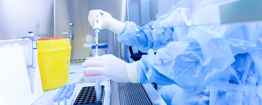 USP 797 training for pharmacy technicians using pipette in sterile compounding lab